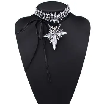 DiLiCa de Lux Coliere Coliere pentru Femei Alb Cristal Flori Declarație Coliere & Pandantive Bijuterii Colier Salopete Cravată